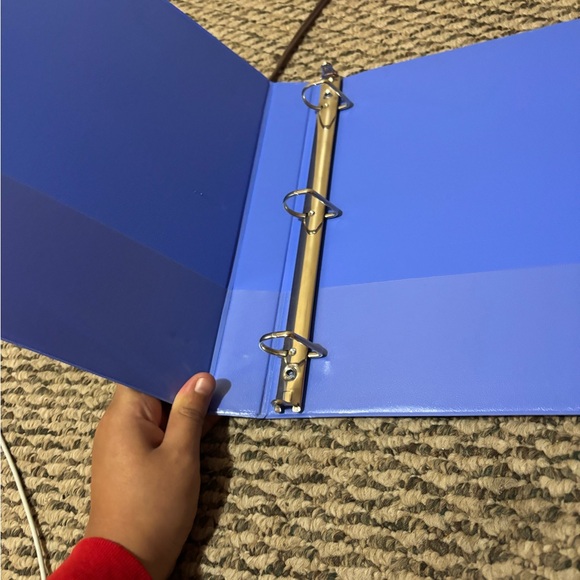 Binder - Picture 2 of 2
